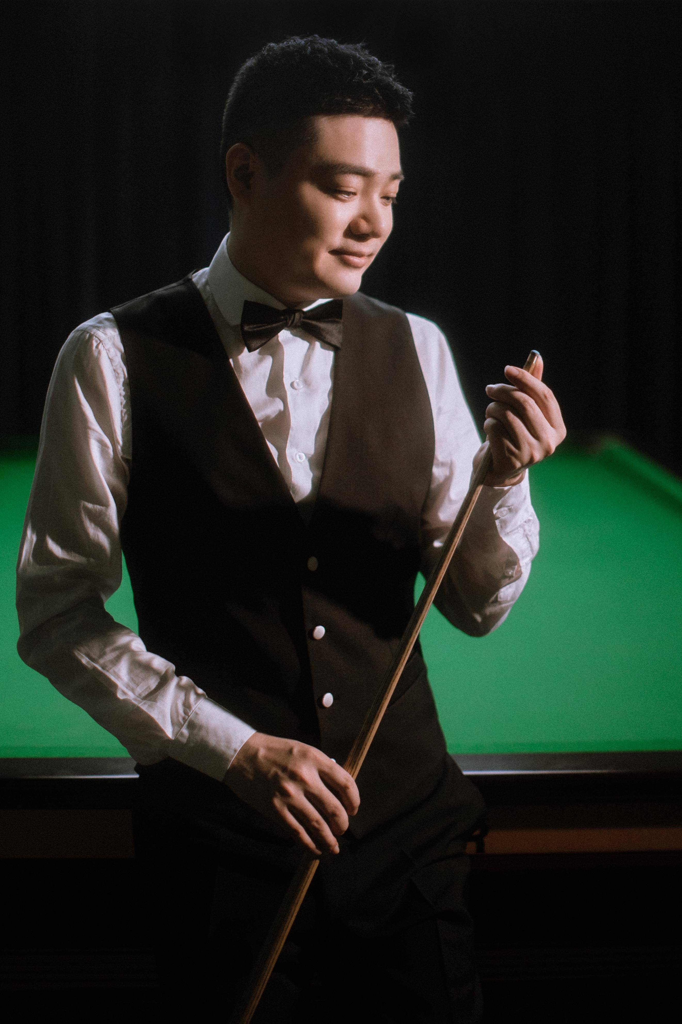 为侧翼射手 为侧翼射手